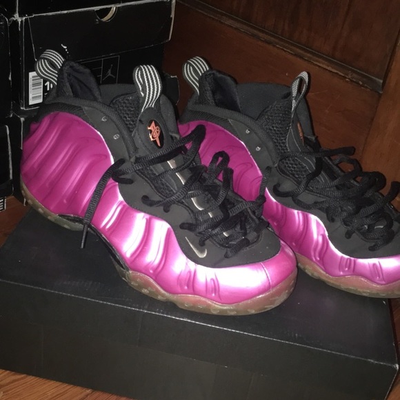 pink nike foams